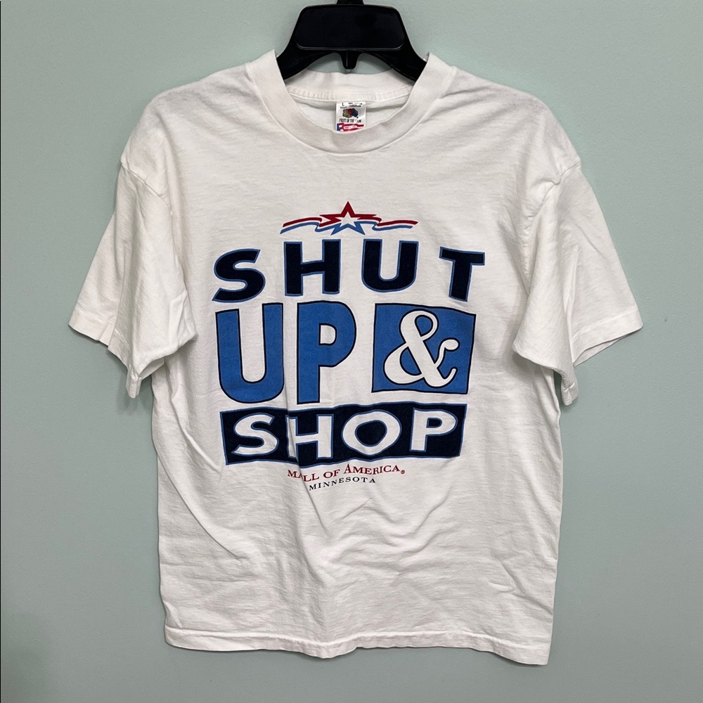 Vintage Mall of America Graphic T-shirt
